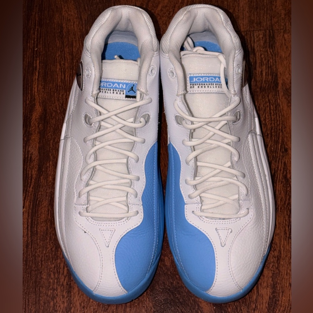 Jordan Athletic shoes for men brand new size 9 men - Picture 8 of 16